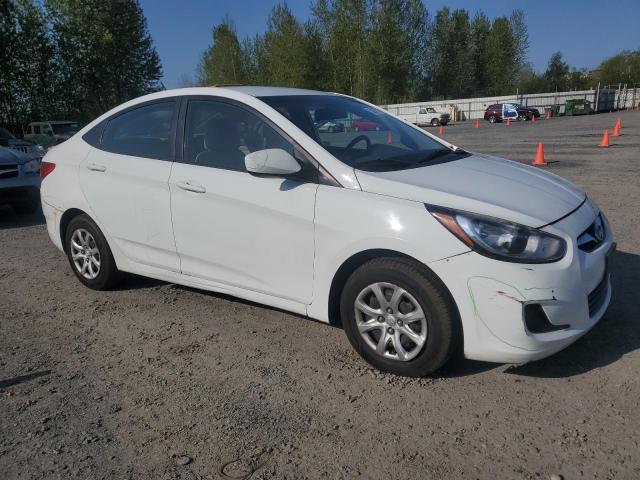  HYUNDAI ACCENT 2012 Белы