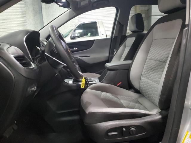  CHEVROLET EQUINOX 2018 Серебристый