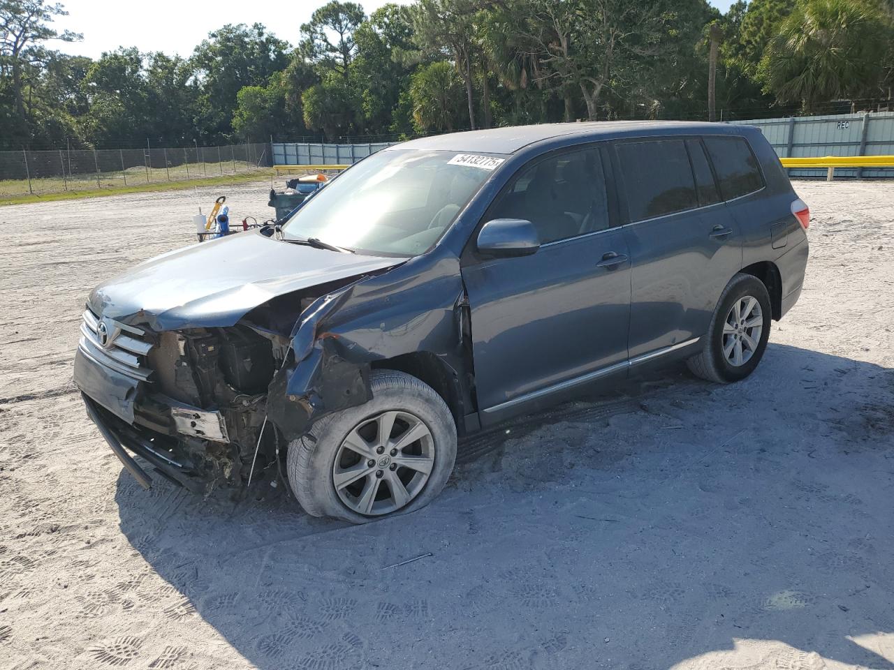 2013 Toyota Highlander Base de vânzare în Fort Pierce, FL - Front End
