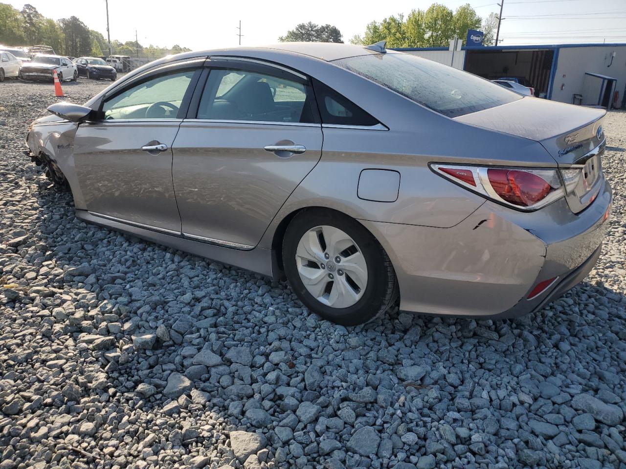 2013 Hyundai Sonata Hybrid silver null hybrid KMHEC4A47DA088529 photo #3