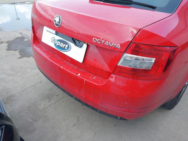 2015 SKODA OCTAVIA SE
