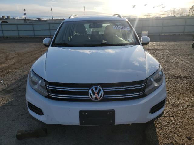  VOLKSWAGEN TIGUAN 2016 Biały