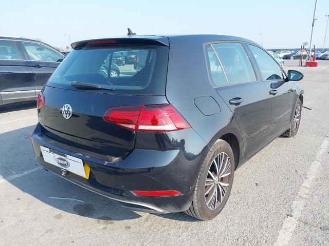 2018 VOLKSWAGEN GOLF SE TS