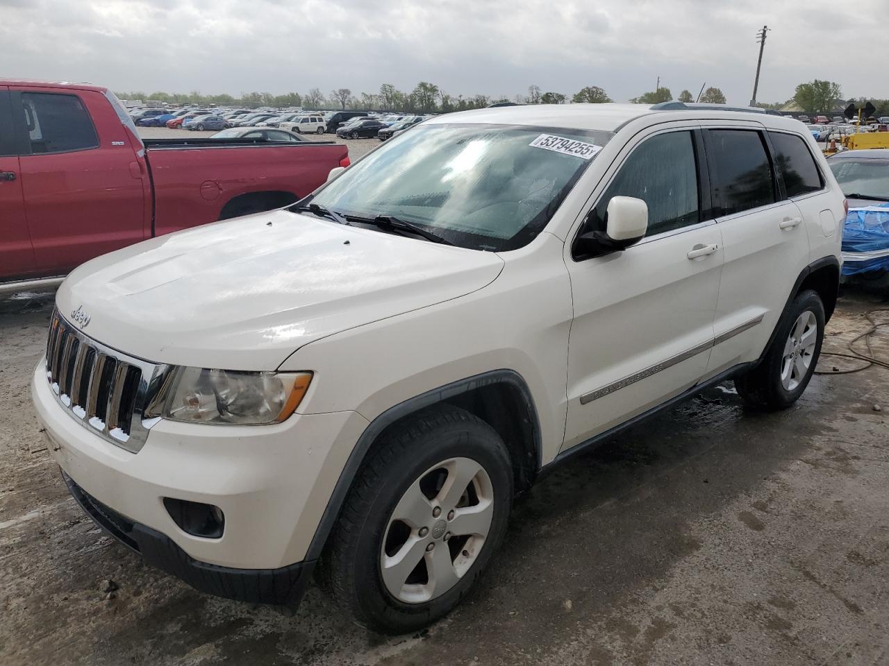 Sikeston, MO에서 판매 중인 2011 Jeep Grand Cherokee Laredo - Rear End