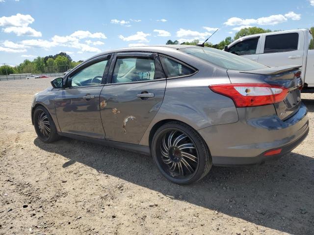 Sedans FORD FOCUS 2012 Gray