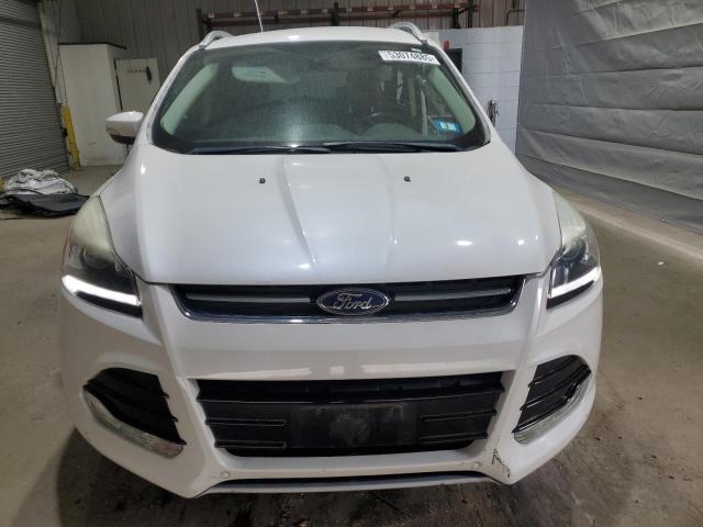 Паркетники FORD ESCAPE 2015 Белый