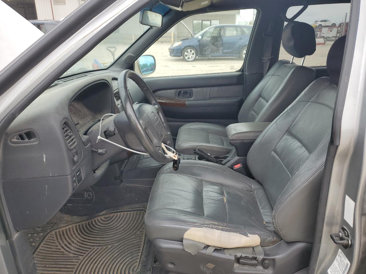 2000 Infiniti Qx4 VIN: JNRAR07Y3YW085317 Lot: 53807065