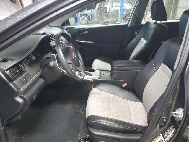 Sedans TOYOTA CAMRY 2012 Szary