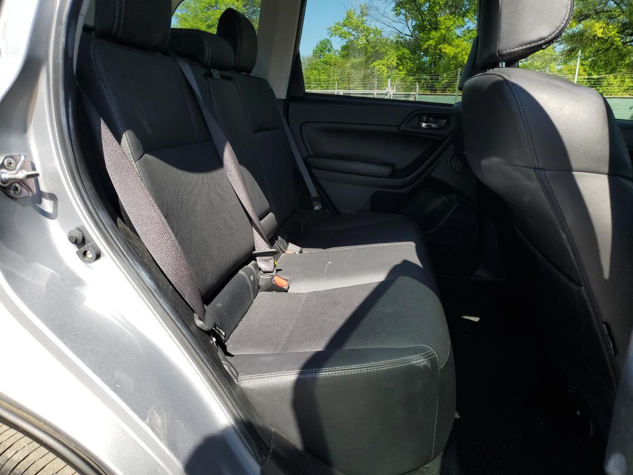 2016 Subaru Forester 2.5I Touring VIN: JF2SJAVC5GH433812 Lot: 65391545