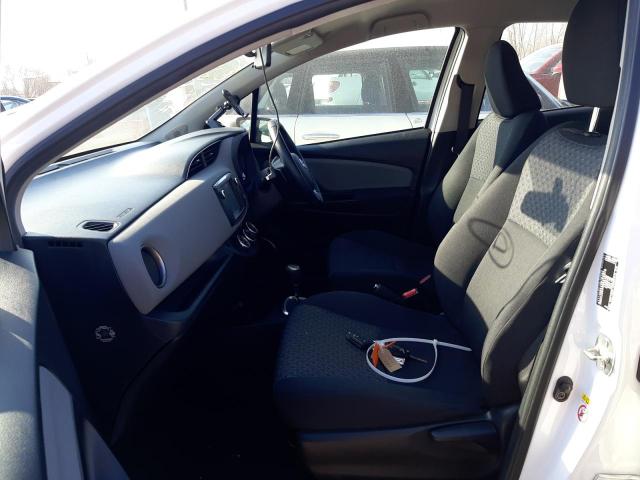 2015 TOYOTA YARIS ICON