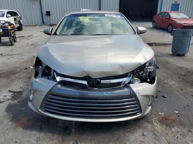  TOYOTA CAMRY 2017 Beige