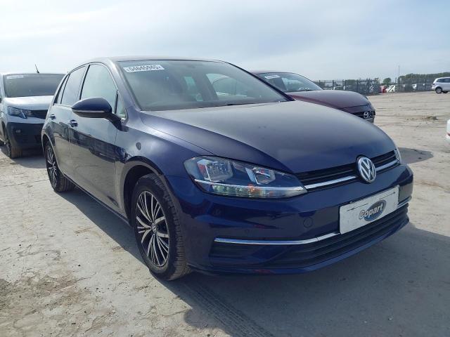2017 VOLKSWAGEN GOLF SE NA