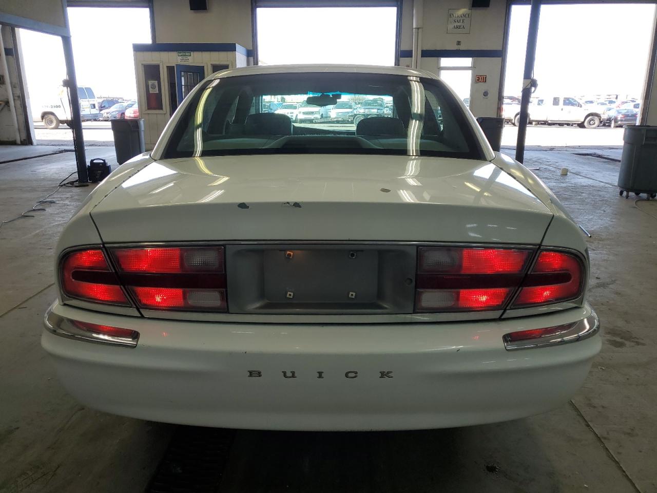 1998 Buick Park Avenue VIN: 1G4CW52K3W4628476 Lot: 51989785