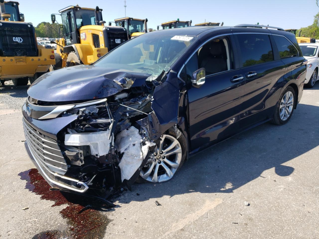 2024 Toyota Sienna Limited за продажба в Dunn, NC - Front End