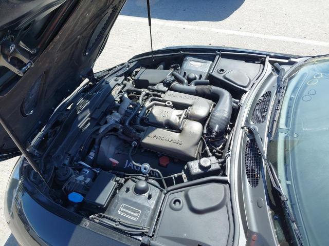 2002 JAGUAR XKR COUPE