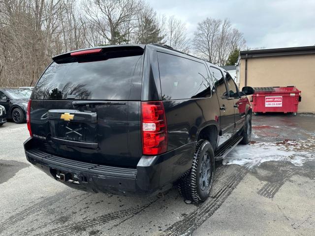 Parquets CHEVROLET SUBURBAN 2013 Black