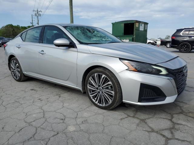  NISSAN ALTIMA 2024 Silver