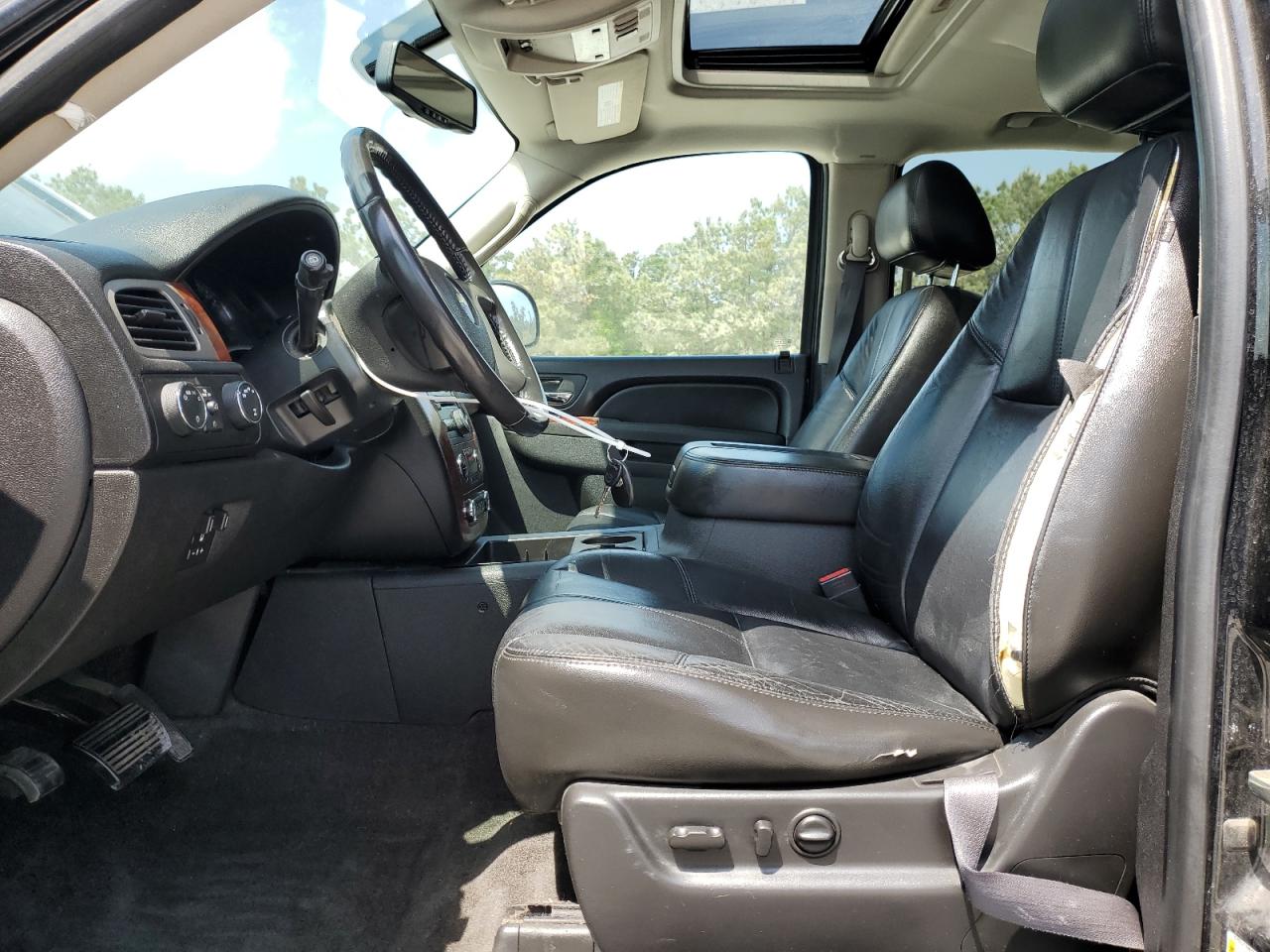 2011 Chevrolet Suburban K1500 Lt VIN: 1GNSKJE30BR381527 Lot: 53714225