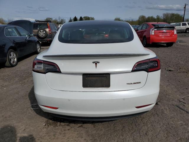  TESLA MODEL 3 2019 Белы