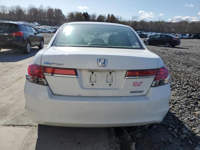 Sedans HONDA ACCORD 2012 White