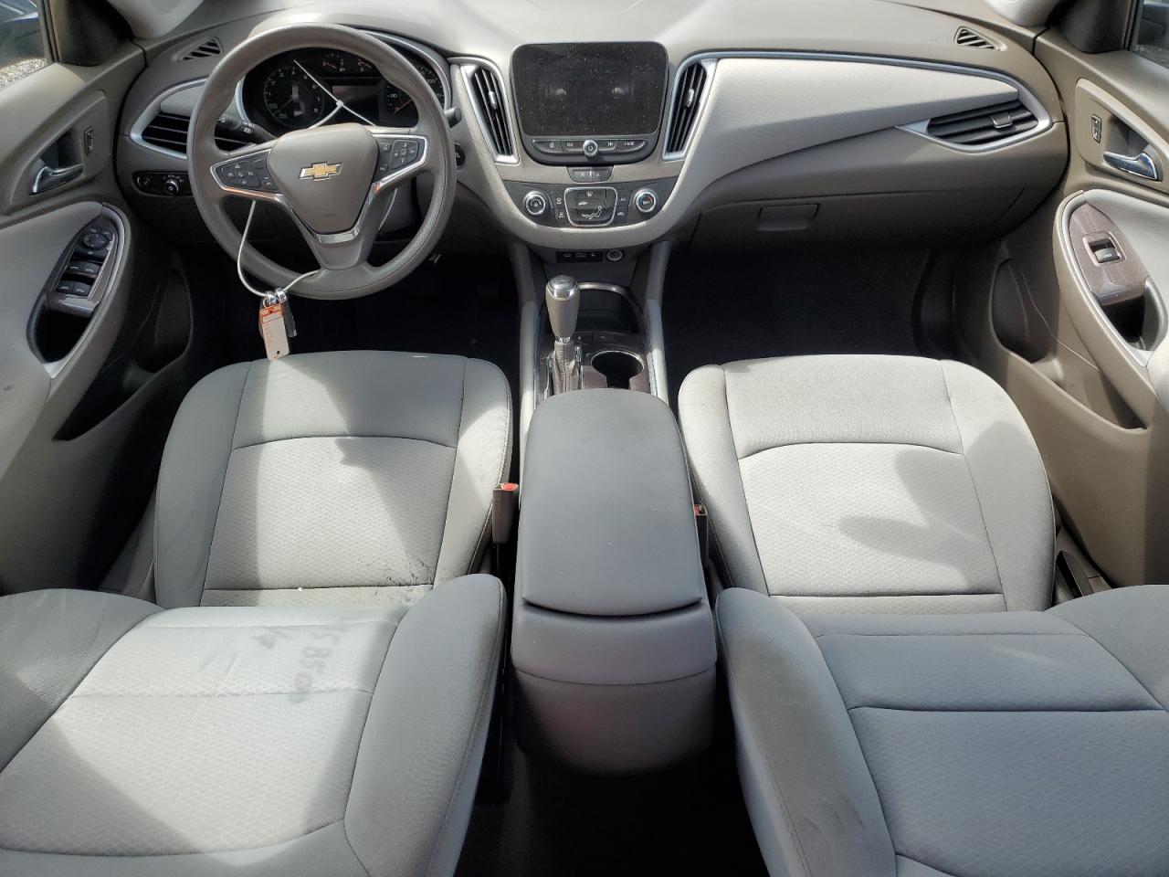 2020 Chevrolet Malibu Ls VIN: 1G1ZC5ST5LF111852 Lot: 54303665