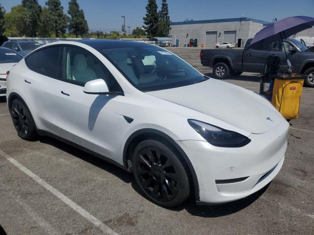  TESLA MODEL Y 2022 Белый