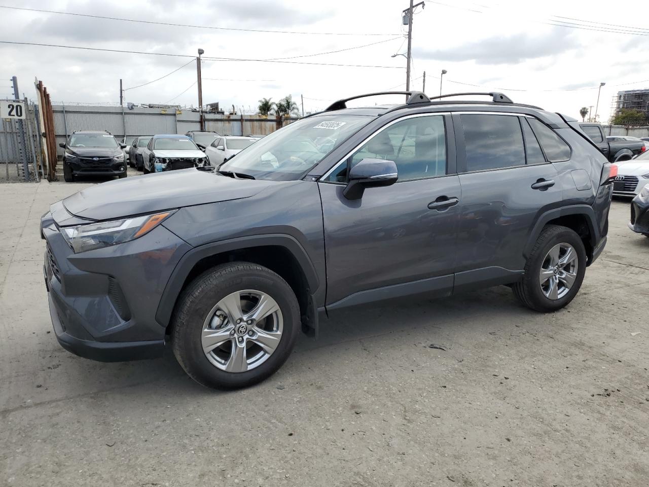 2024 Toyota Rav4 Xle na sprzedaż w Los Angeles, CA - Front End