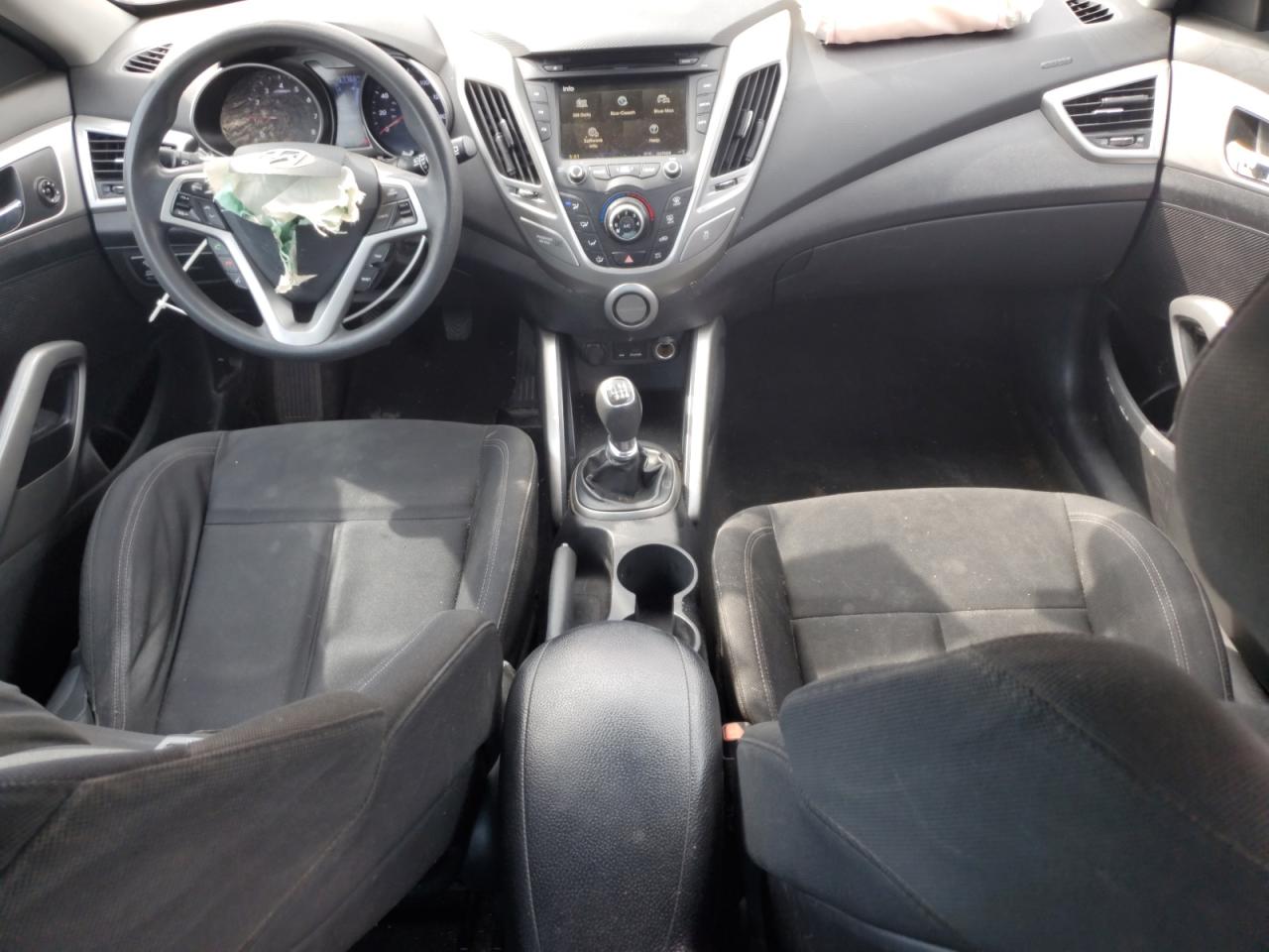 2013 Hyundai Veloster VIN: KMHTC6AD5DU173242 Lot: 54733125