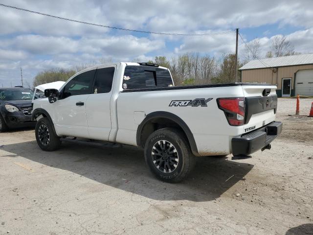  NISSAN TITAN 2020 Білий