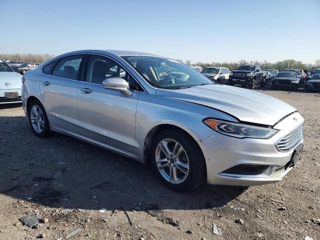  FORD FUSION 2018 Серебристый