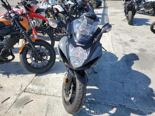2025 SUZUKI GSX-R600   