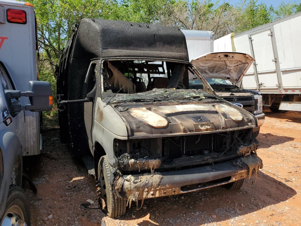 2002 Ford Econoline E450 Super Duty Cutaway Van for Sale in Oklahoma City, OK - Burn