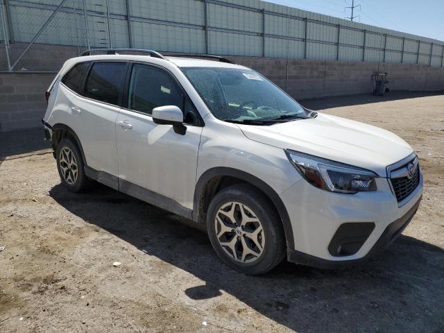  SUBARU FORESTER 2021 Biały