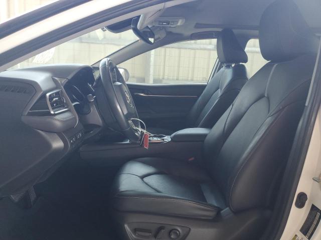  TOYOTA CAMRY 2021 White