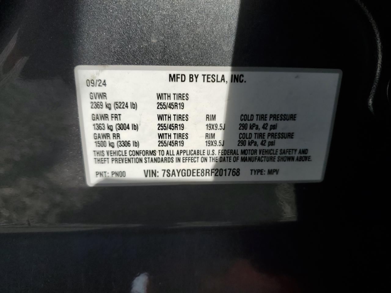 2024 Tesla Model Y VIN: 7SAYGDEE8RF201768 Lot: 53435875