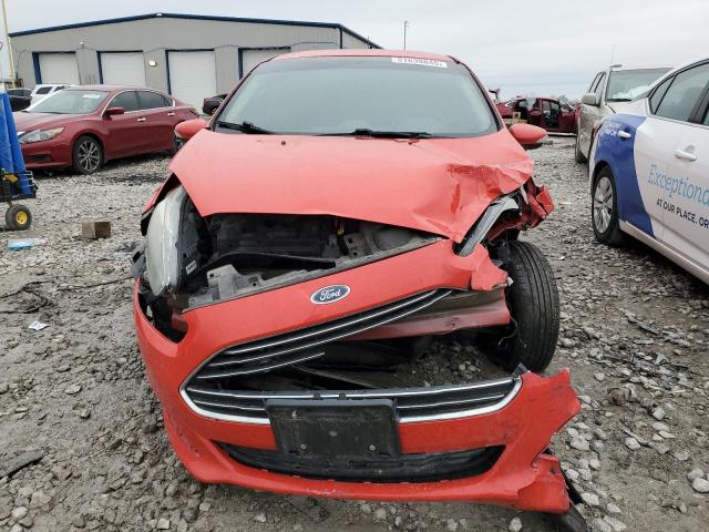  FORD FIESTA 2015 Красный