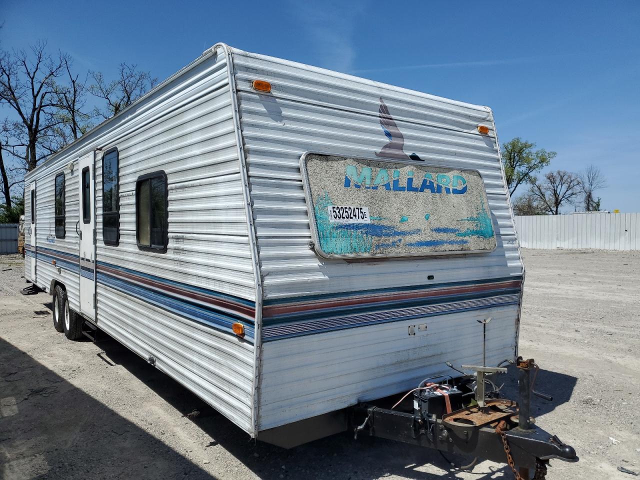 1997 Fleetwood Mallard იყიდება Louisville-ში, KY - Top/Roof