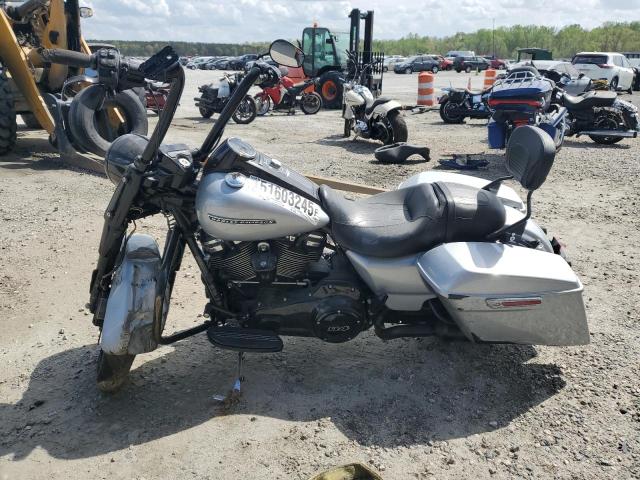  HARLEY-DAVIDSON FL 2020 Сірий