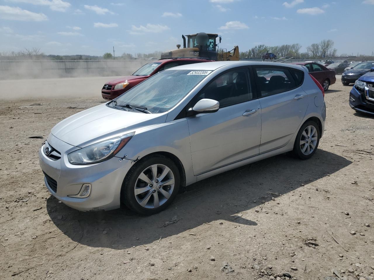 2013 Hyundai Accent Gls for Sale in Kansas City, KS - Front End