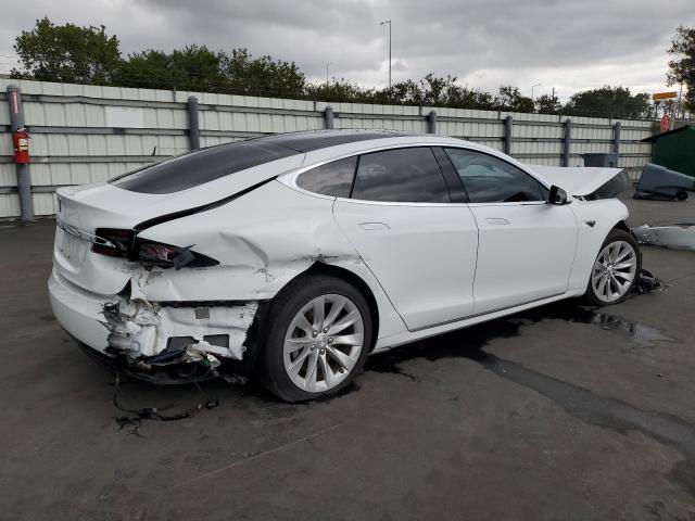  TESLA MODEL S 2016 Белы