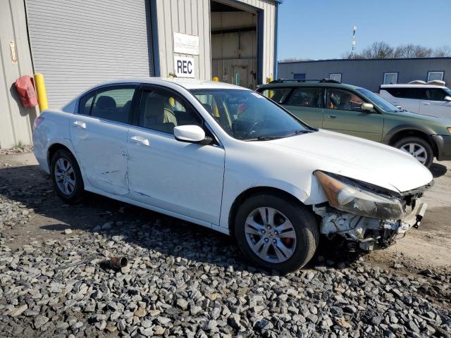 Sedans HONDA ACCORD 2012 White