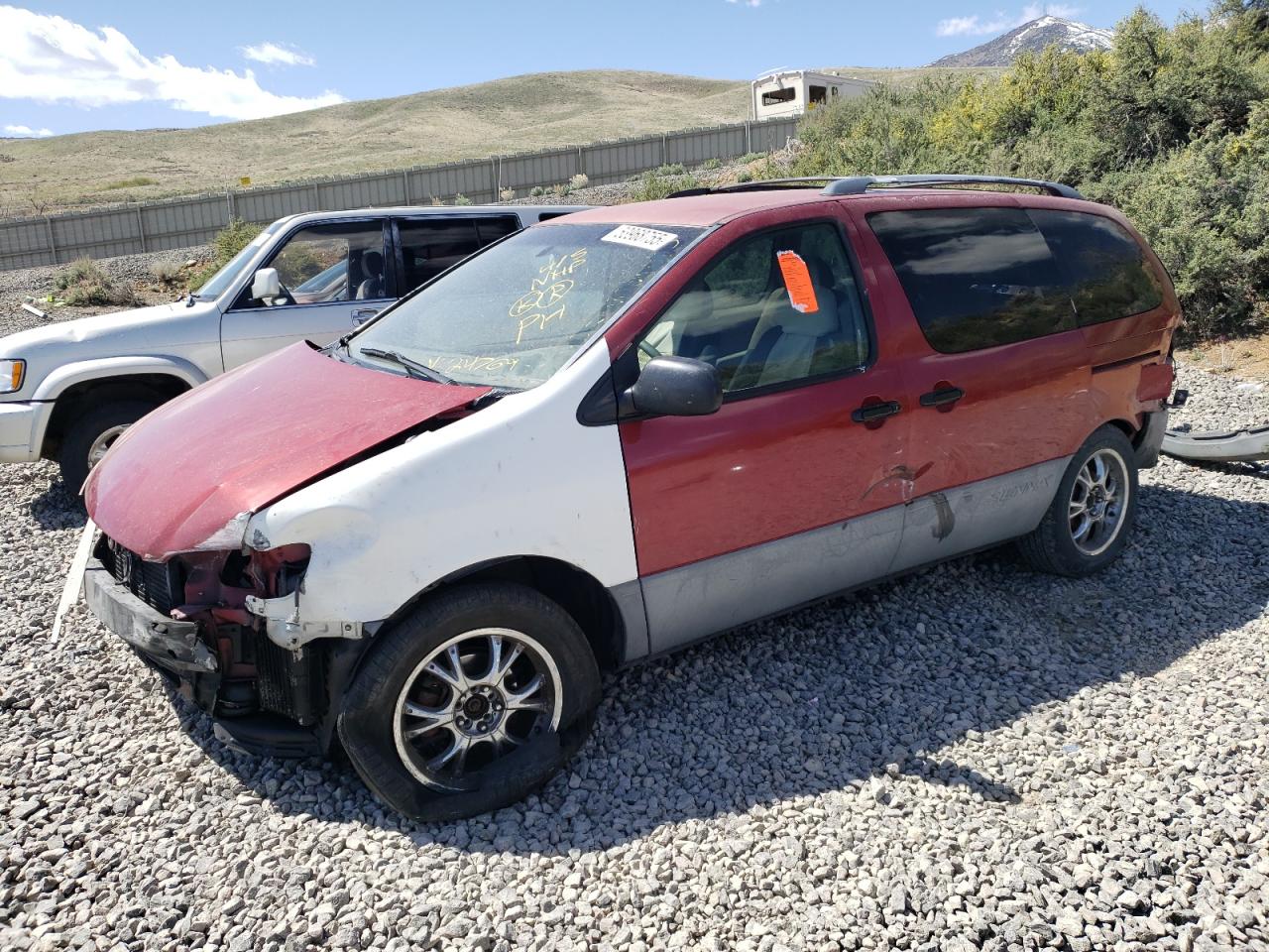 2000 Toyota Sienna Le for Sale in Reno, NV - Front End