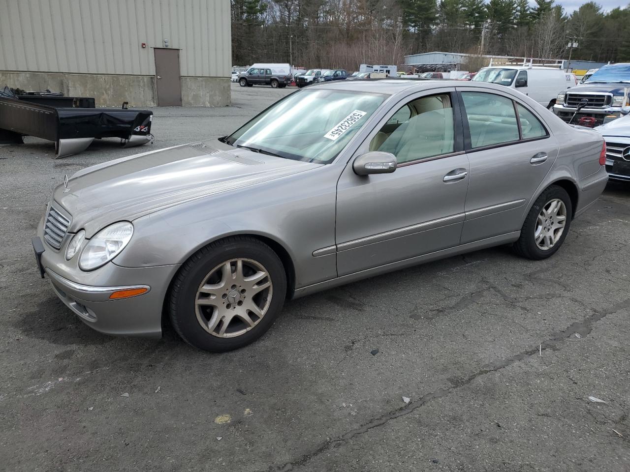 2005 Mercedes-Benz E 320 Cdi იყიდება Exeter-ში, RI - Side