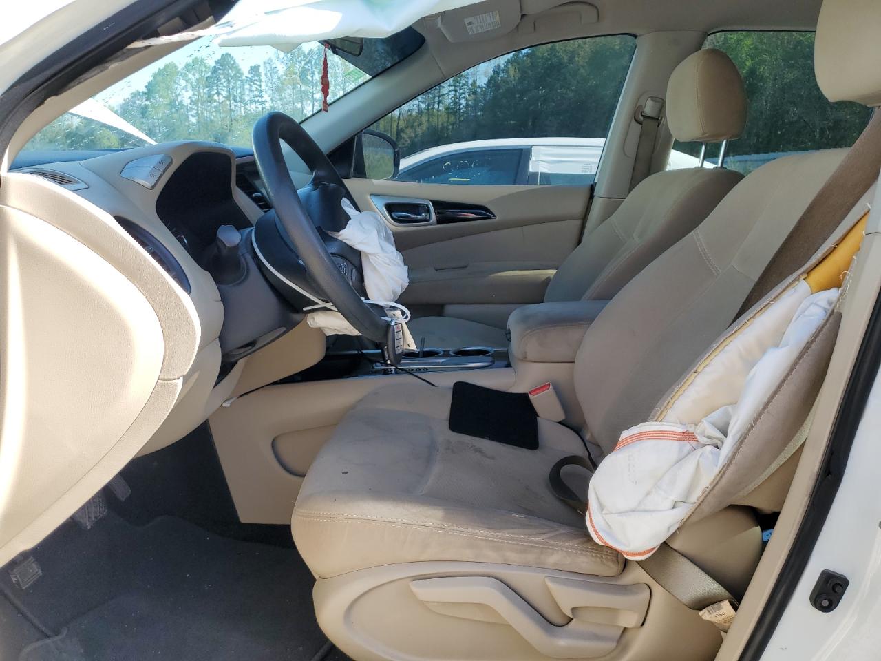 2016 Nissan Pathfinder - Image 7