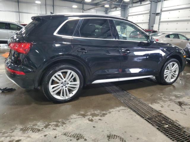  AUDI Q5 2018 Черный