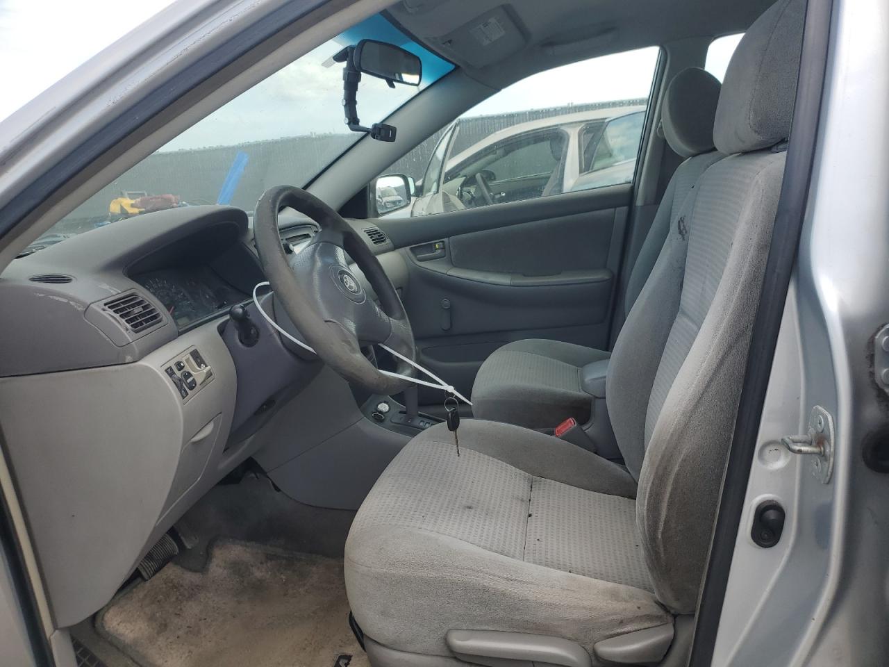 2005 Toyota Corolla Ce VIN: 1NXBR32E45Z354589 Lot: 54425425