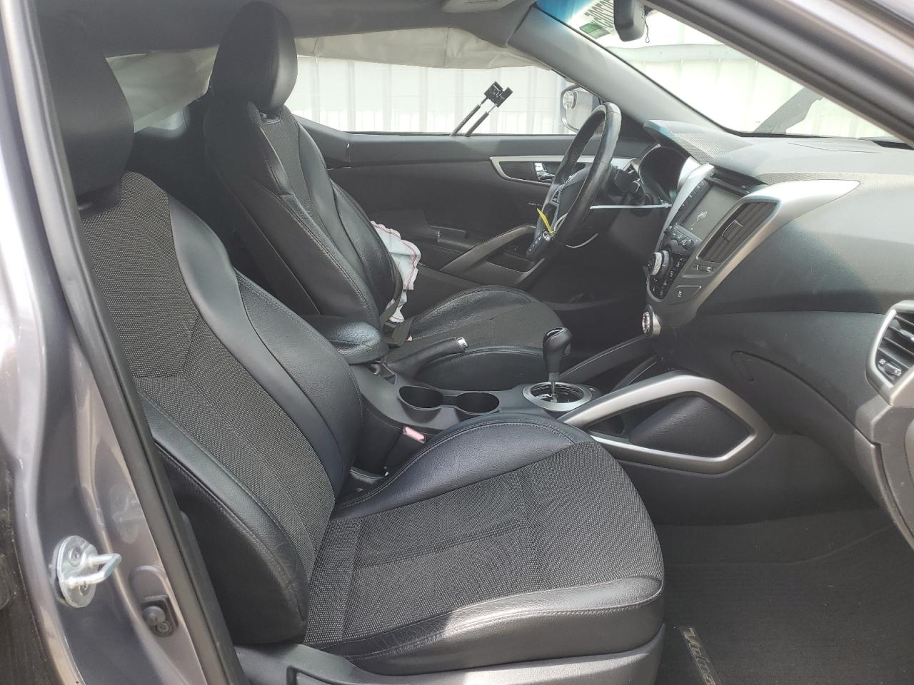 2013 Hyundai Veloster VIN: KMHTC6AD1DU107707 Lot: 51797205