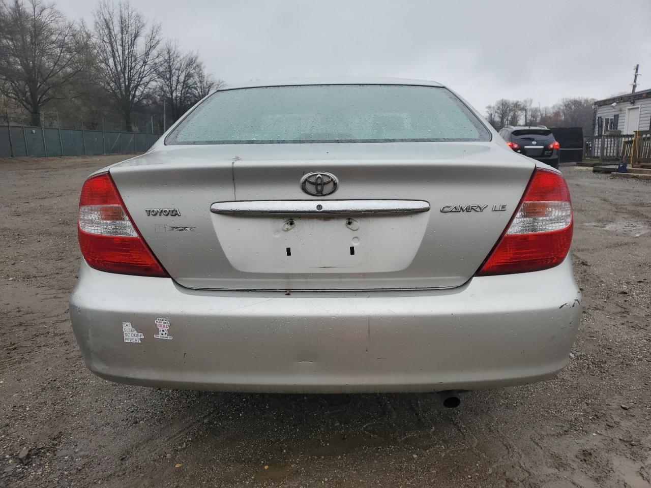2004 Toyota Camry Le VIN: 4T1BE32K44U857264 Lot: 51269215