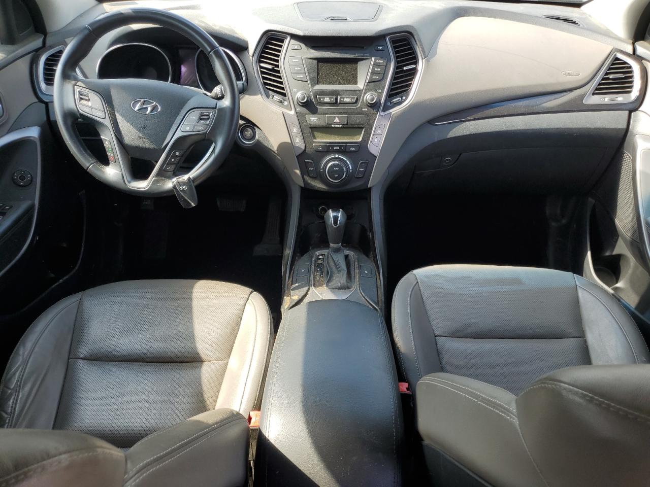 KM8SN4HF3GU140455 2016 Hyundai Santa Fe Se