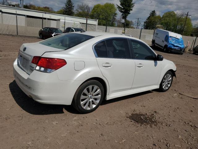  SUBARU LEGACY 2012 Biały